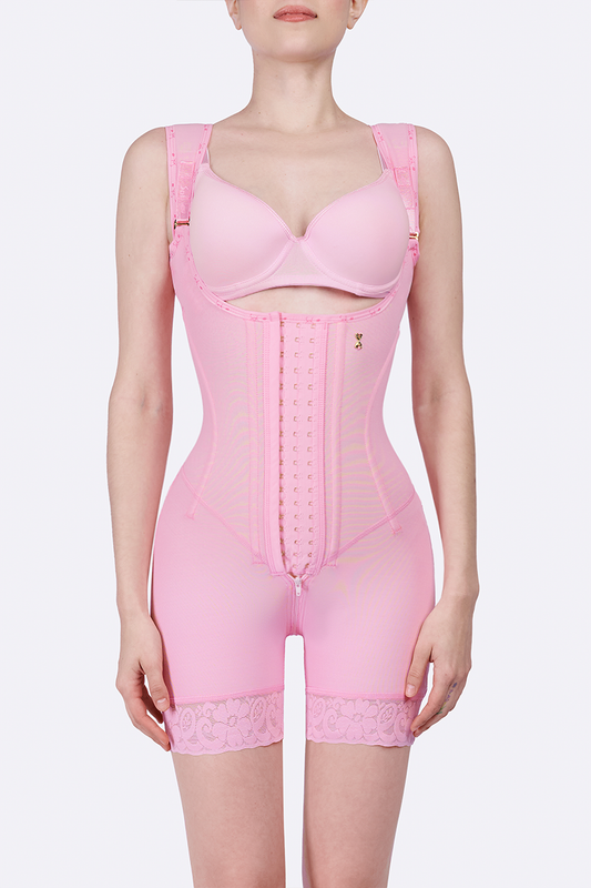 Hourglass Full Body